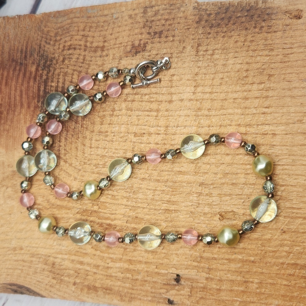 Vintage‎ Light Green Pink Beaded Necklace